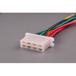 izolační kryt konektorů s 8ks dut..6,3mm+vodič