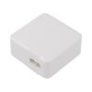 Napájecí zdroj: spínaný 5VDC, 3A Výv: USB C 60W 90÷264VAC