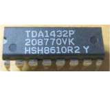 TDA1432 - 8.bit D/A převodník, DIL16