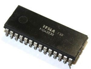 MDA3530-dekodér SECAM, DIL24