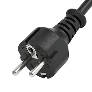 Kabel 3x0,75mm2 CEE 7/7 (E/F) vidlice,IEC C13 zásuvka PVC
