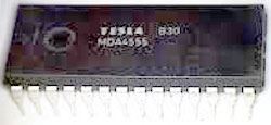 MDA4555 - procesor PAL/SECAM/NTSC, DIP28